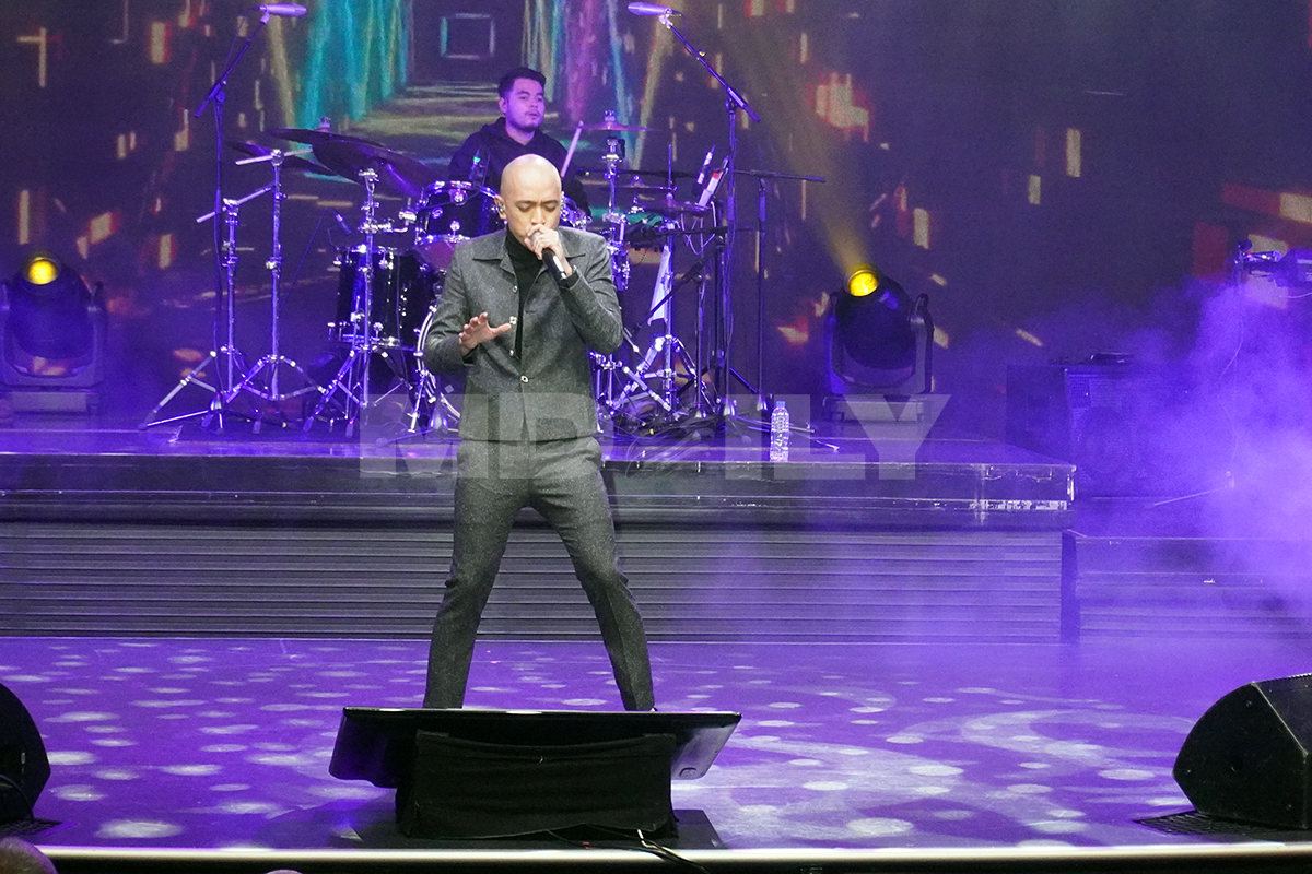 Tomok dan Siti Nordiana Memukau di Zodiac Theater, Genting Dream Cruise