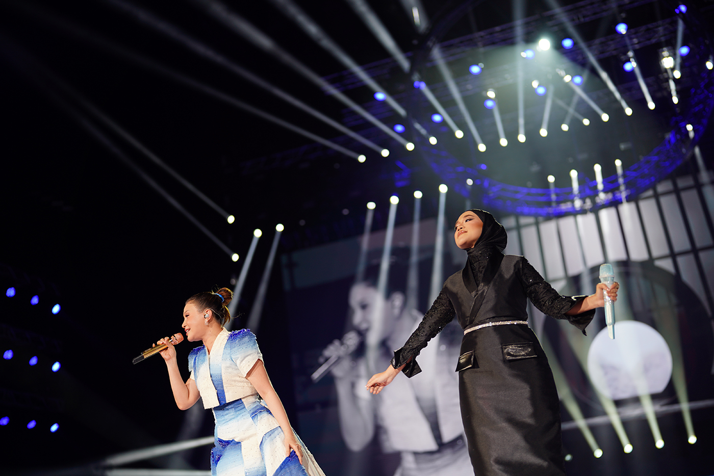 Rossa Gamatkan Axiata Arena dengan Konsert 'Here I Am'