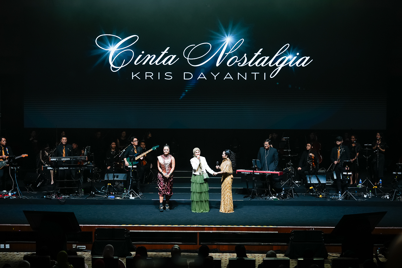 Kris Dayanti Hadiahkan Malam Penuh Emosi di Konsert Cinta Nostalgia