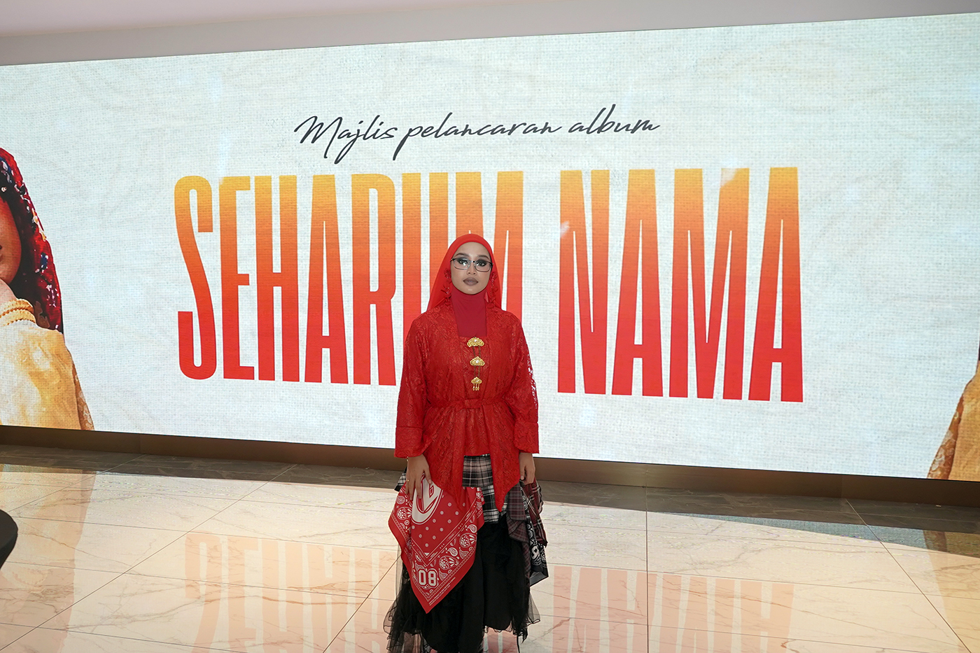 Bunga Lancar Album Sulung Seharum Nama, ‘Tak Tidur Malam’ Jadi Pertaruhan