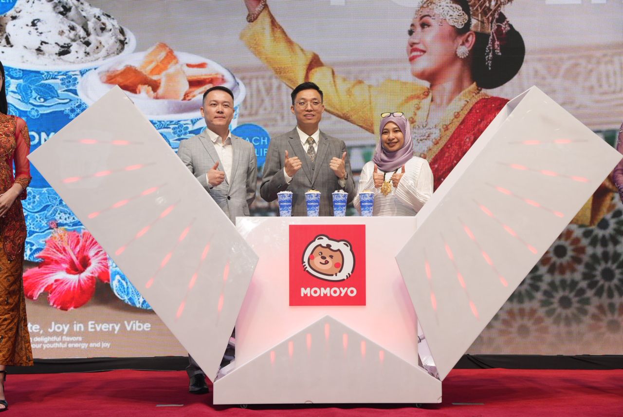 MOMOYO Perkenal YoFlip BATIK, Gabung Rasa Unik & Warisan Budaya