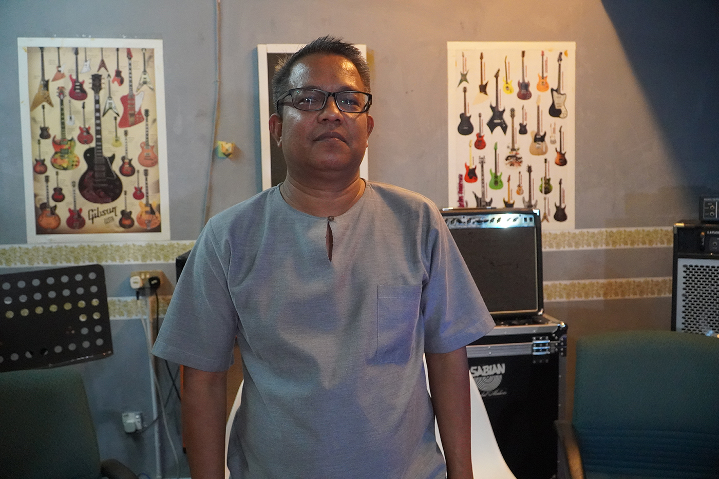 Jerat Buragas: Pertemuan Epik Dua Legenda Rock, Dr.Kronik Dan Giegiel