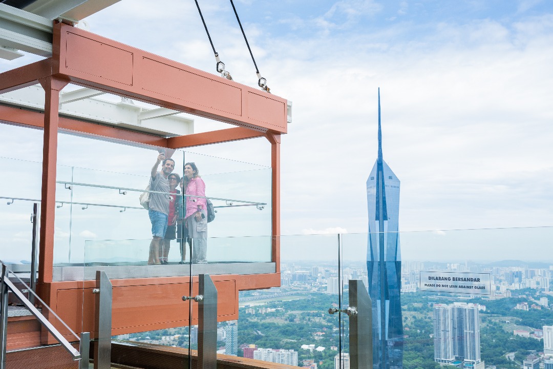 Menara KL Lancar Glass Box (Merdeka), Nikmati Panorama Ibu Kota