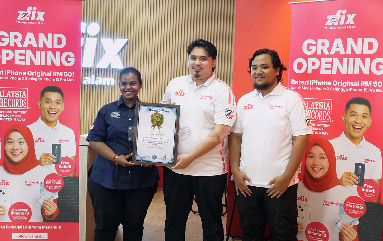 ZFIX Cipta Rekod Malaysia Book of Records, Tukar Lebih 1,000 Bateri iPhone
