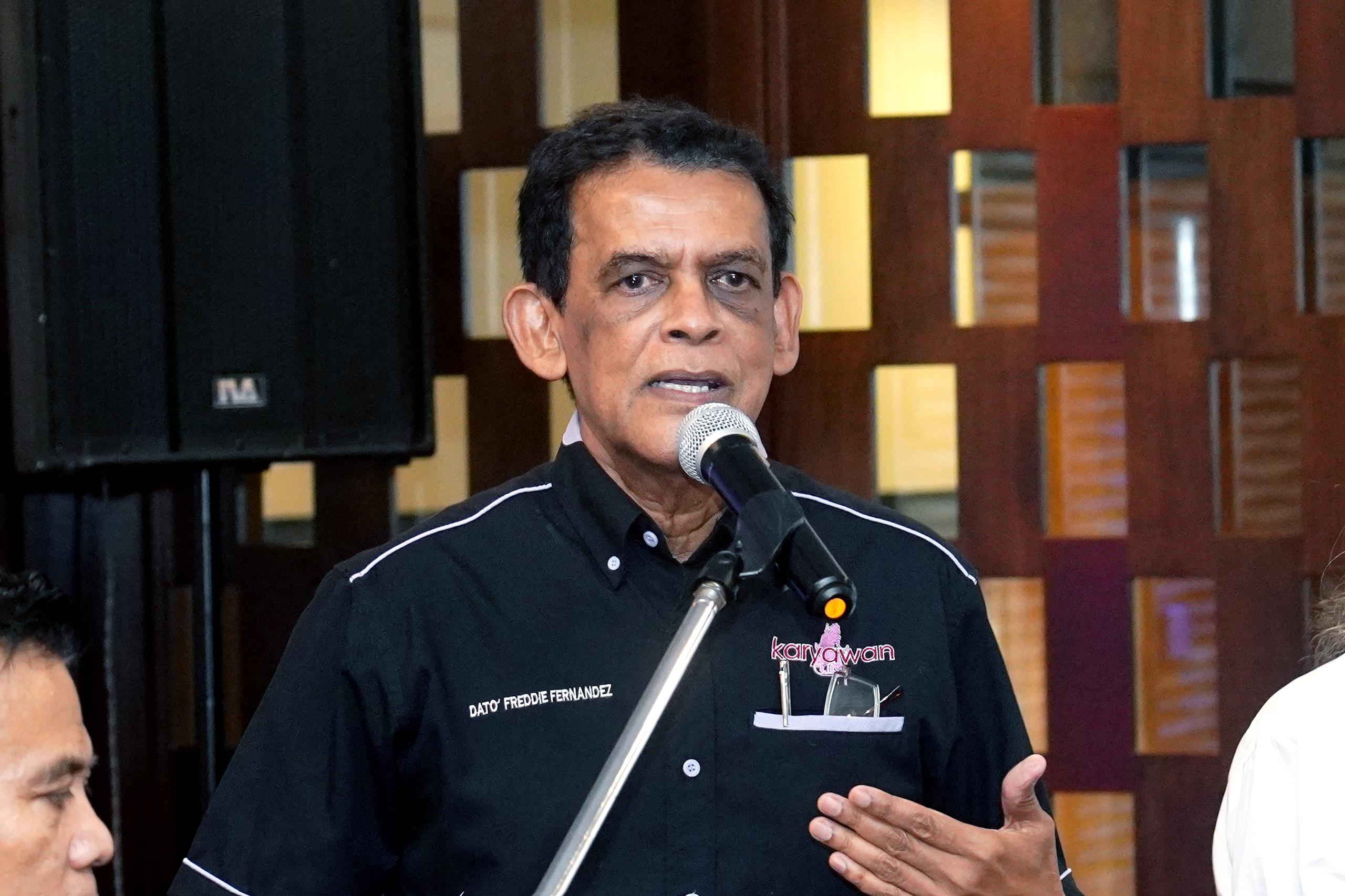 Malam Amal ‘Legends’ Himpun Sweet Charity, Kopratasa & Dato’ Khatijah Ibrahim di Melaka