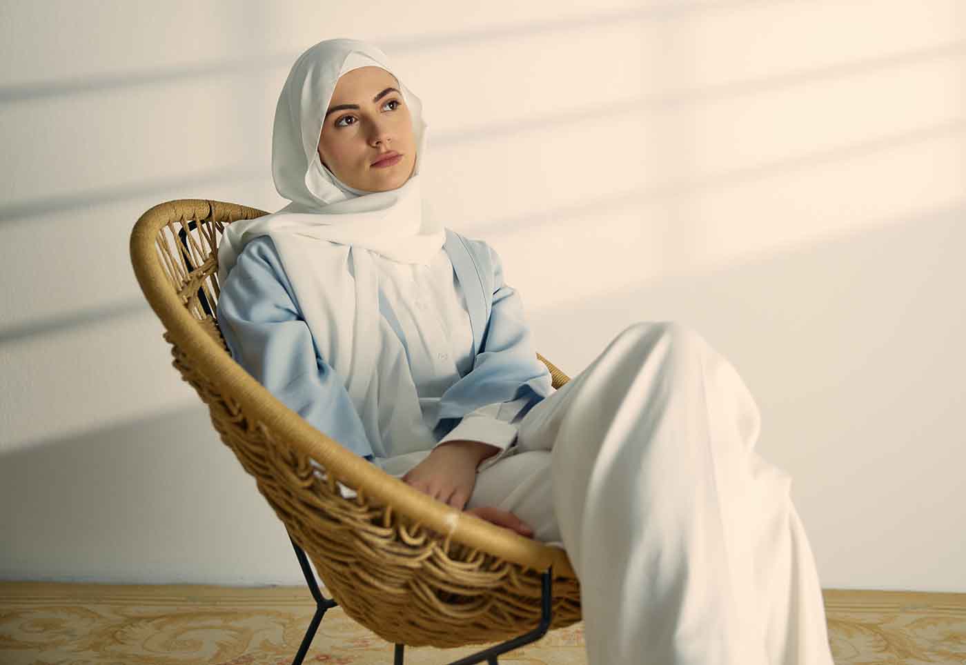 Jaqlyn Lancar Single “This Is Who I Am”, Artis Wanita Pertama Awakening Music