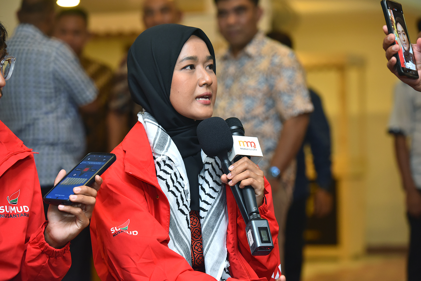Kehadiran Wanita Dalam Misi Kemanusiaan Tidak Wajar Dipertikaikan – Farah Lee