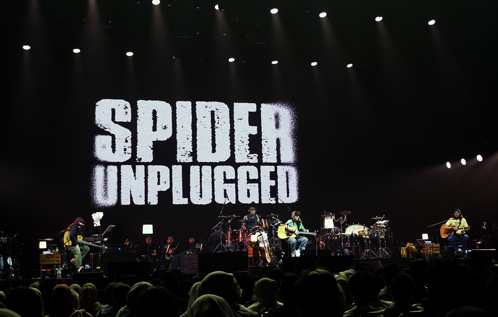 SPIDER UNPLUGGED: “Satu Malam Paling Indah” - Tam