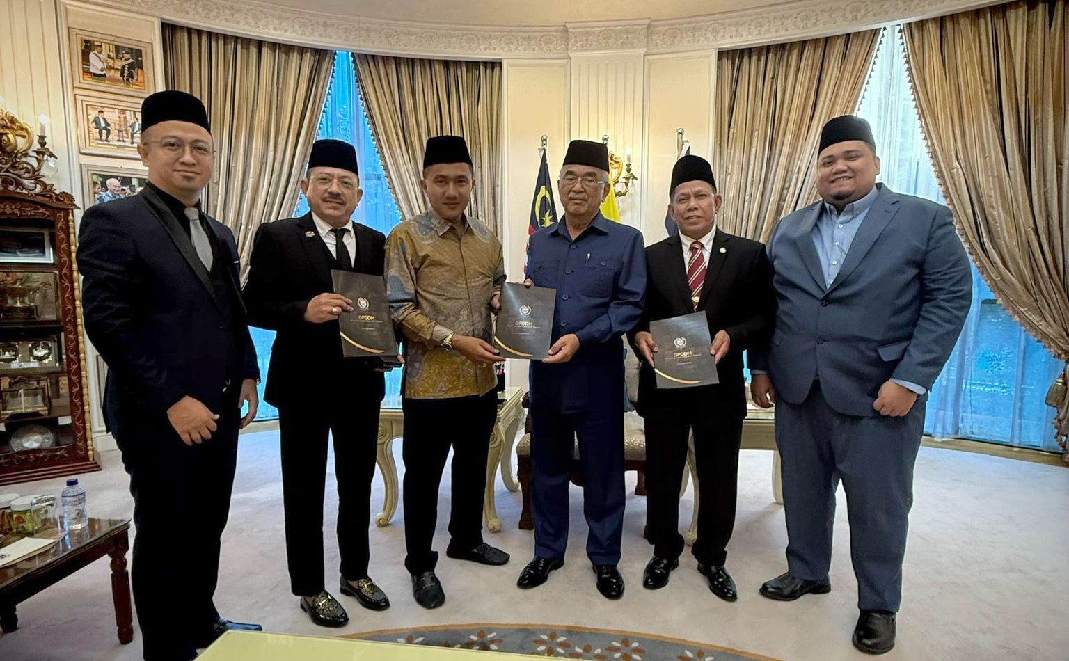 Dewan Perniagaan Datuk Dato Malaysia Rapat Hubungan Strategik dengan Melaka, Bawa Agenda Pelaburan & Pemerkasaan Usahawan