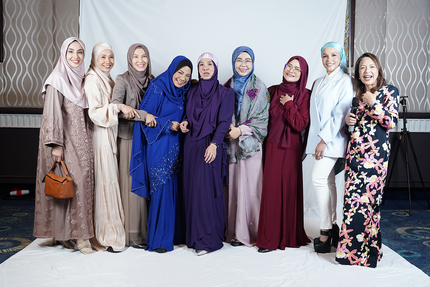 Skyhill Clinic Terbitkan ‘The Orchid Journey’: Demi Wanita Masa Kini