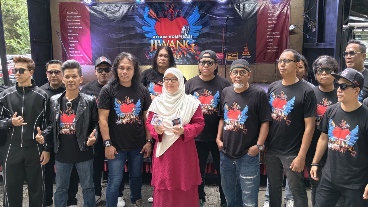 ‘Jiwang Karat’ Ubati Kerinduan Peminat Rock Kapak
