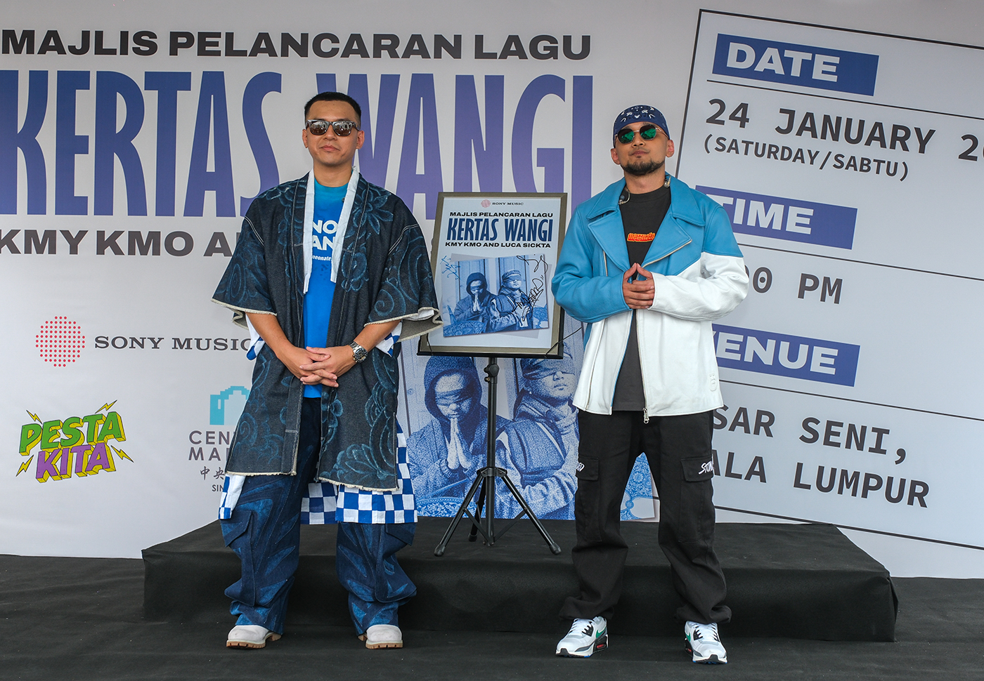 Kmy Kmo, Luca Sickta ‘Tegur’ Masyarakat Menerusi Kertas Wangi