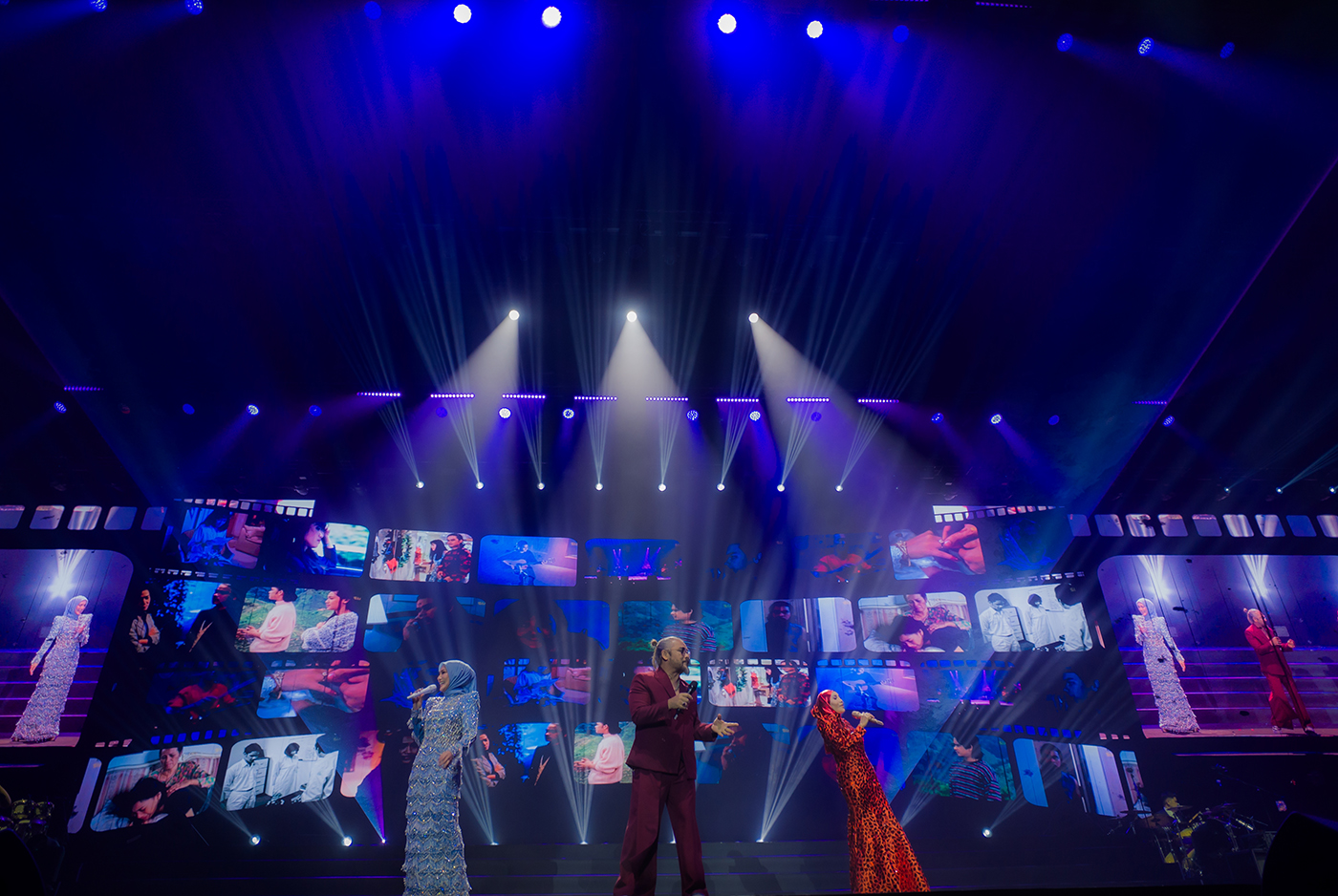 Sembilu The Reunion: Vokal ‘Telan Kaset’ Awie, Ziana dan Erra Pukau 10,000 Penonton di Axiata Arena