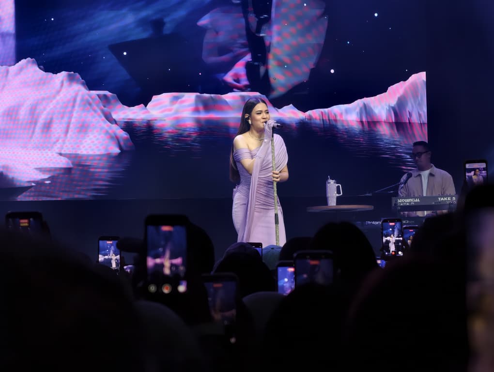 Ribuan Bergalau Bersama Raisa AmbiVert Tour Zepp Kuala Lumpur