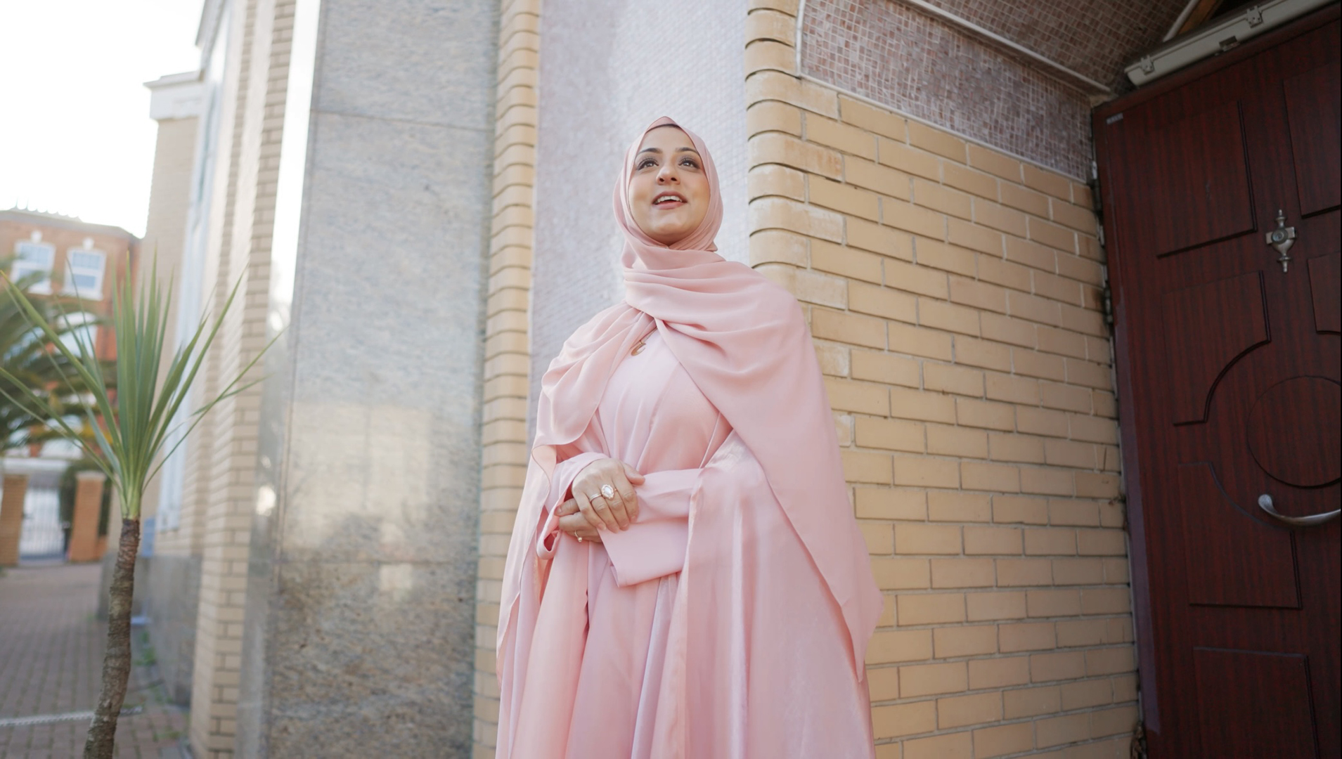 “Ramadan Is Here”: Farhana Ali Ajak Peminat Hayati 99 Nama Allah