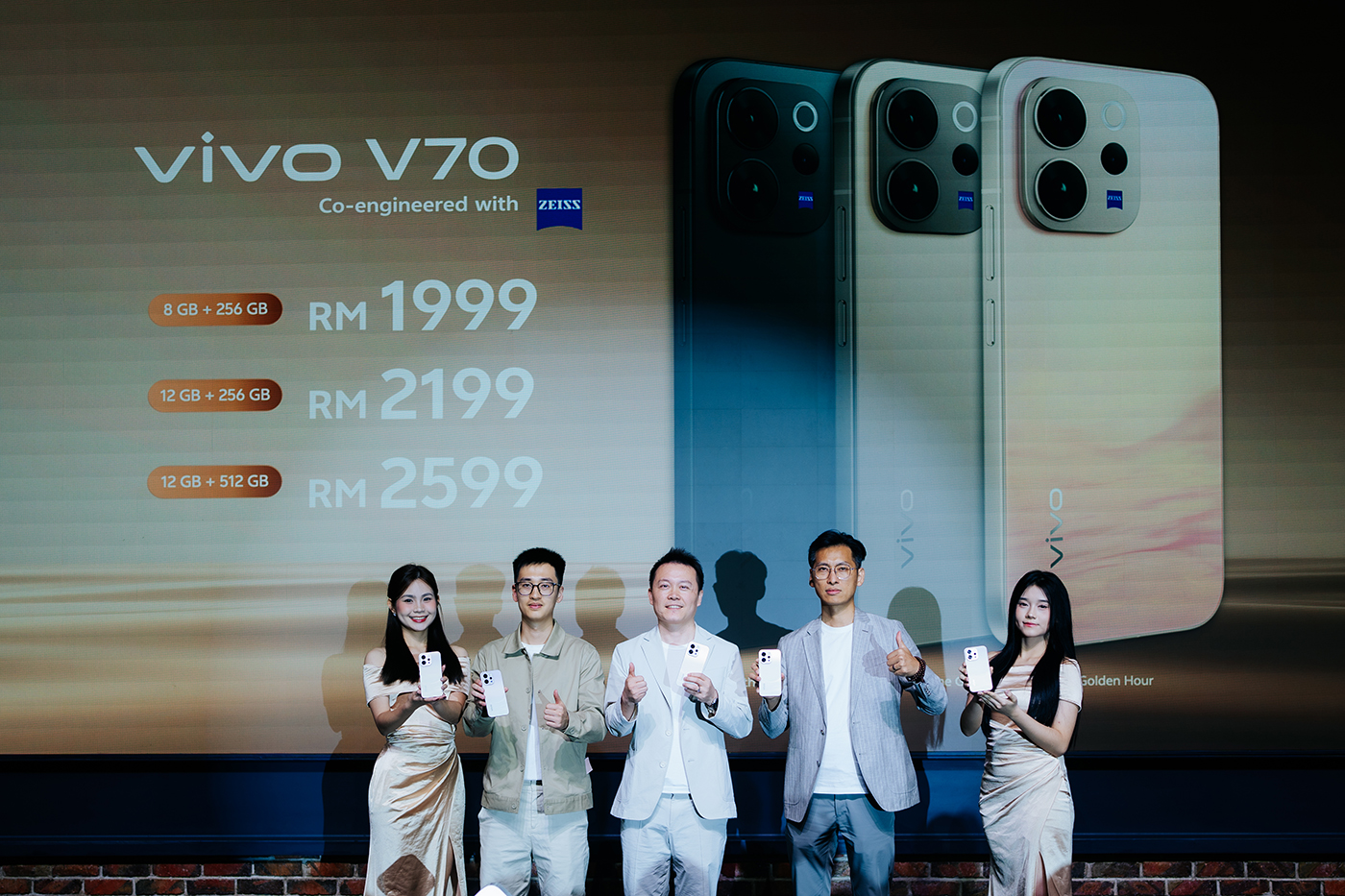 vivo V70: Telefon Pintar Ketahanan Gred Aeroangkasa, Dijual Serendah RM1,999