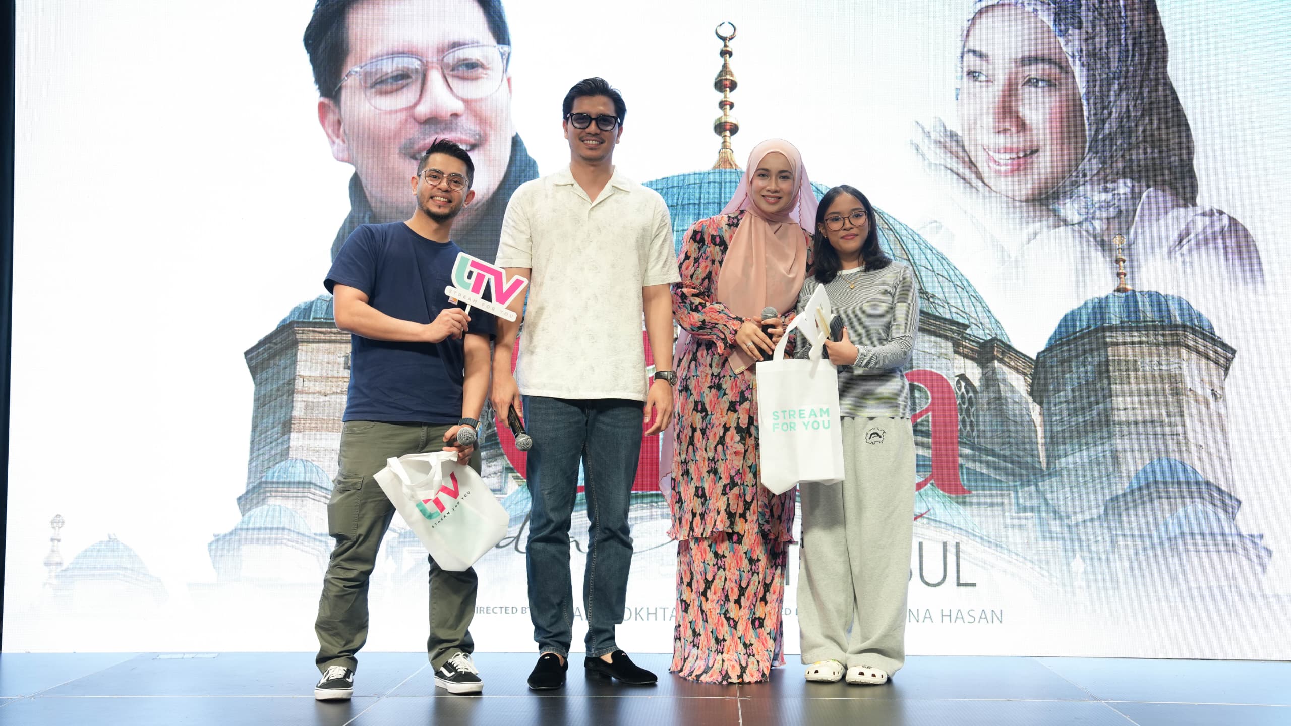 UTV Terima Sambutan Luar Biasa di Celebfest, Singapura