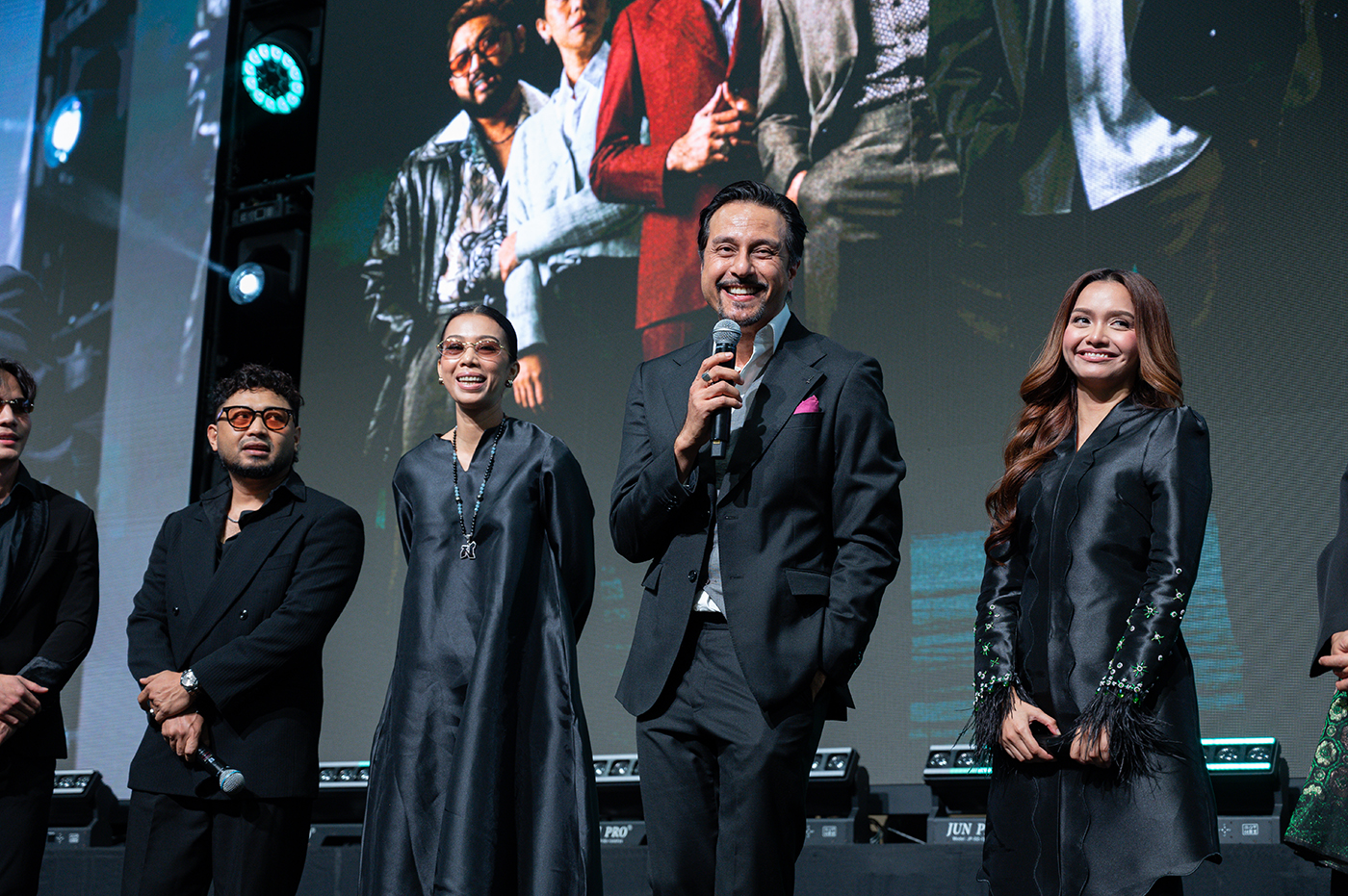 Bront Palarae, Zul Ariffin Bertembung Dalam ‘TARUNG: Unforgiven’, Gegar Pawagam 7 Mei