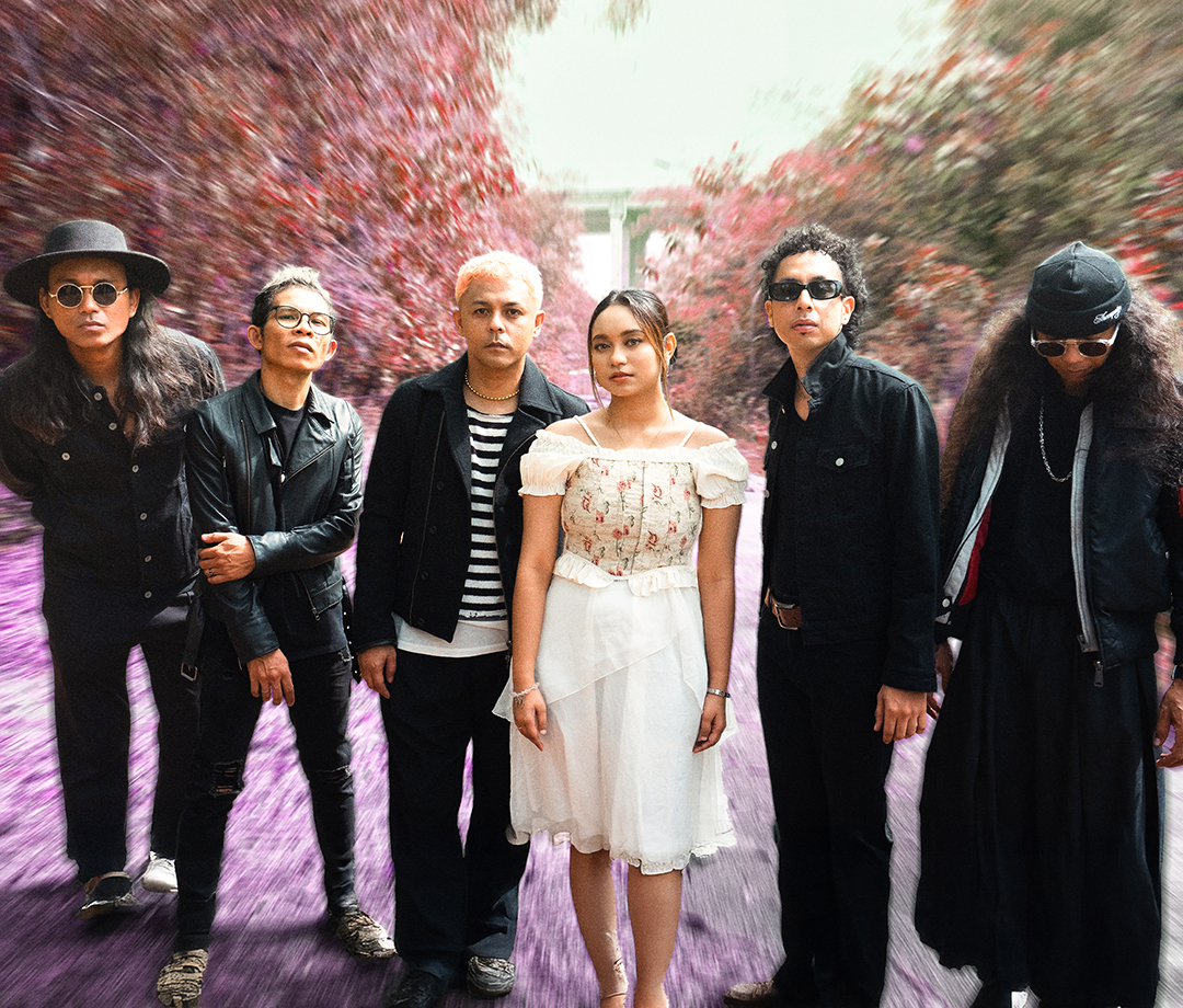 Paduan vokal Ary Klangit, Dina Rijeu Dalam ‘Kau Bersama Dia’
