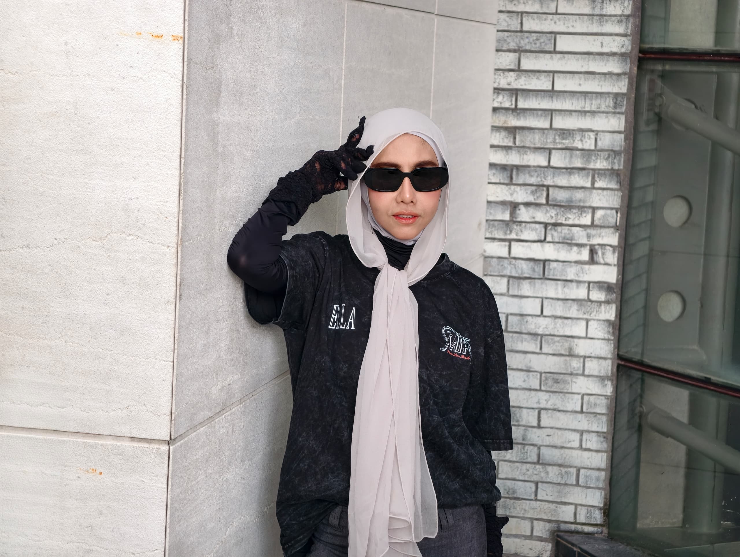 Ramli Sarip, Ziana Zain Bakal Hangatkan Konsert 'Homecoming' Ella, Tiket Berbaki 30 Peratus