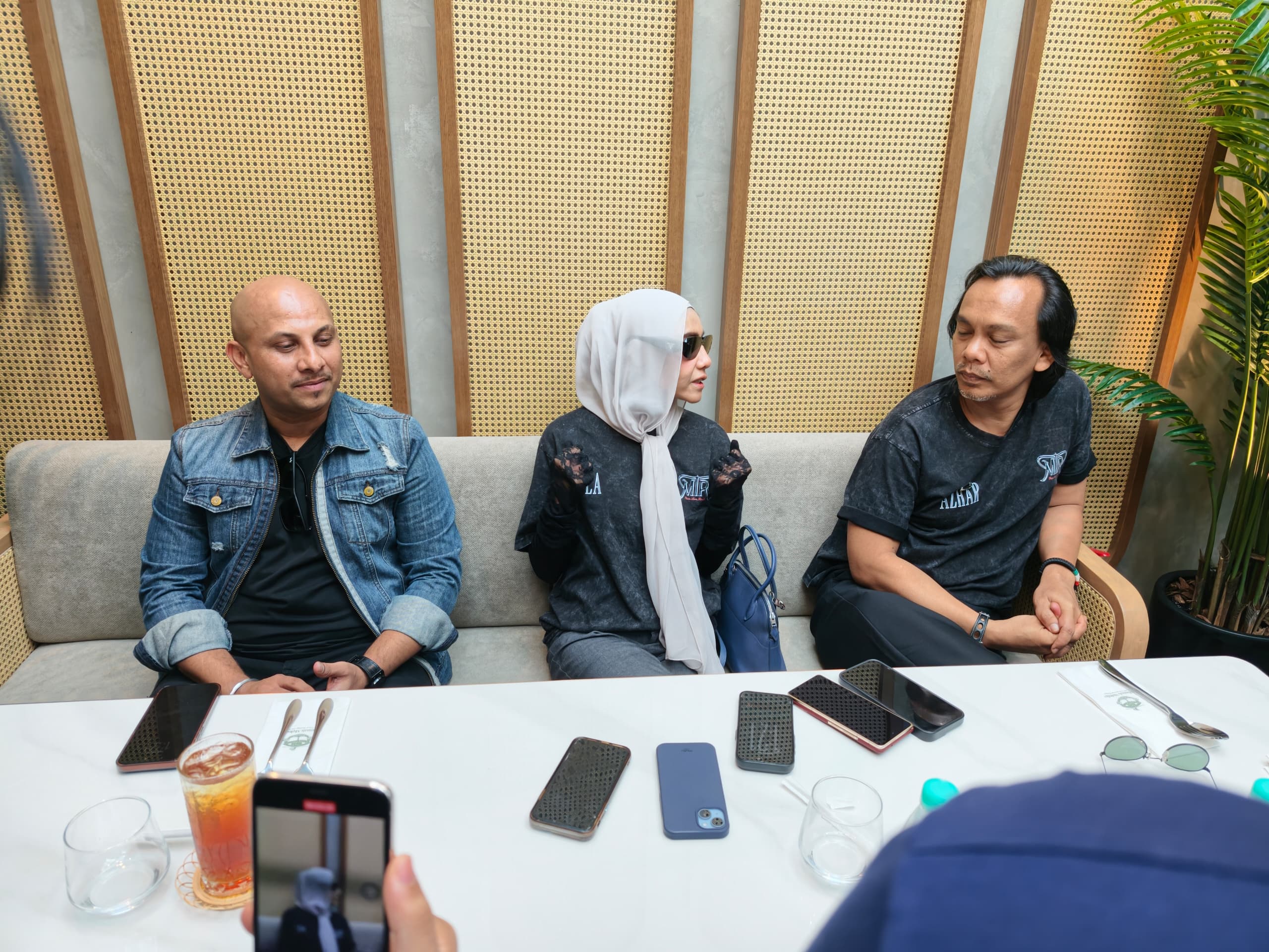 Ramli Sarip, Ziana Zain Bakal Hangatkan Konsert 'Homecoming' Ella, Tiket Berbaki 30 Peratus