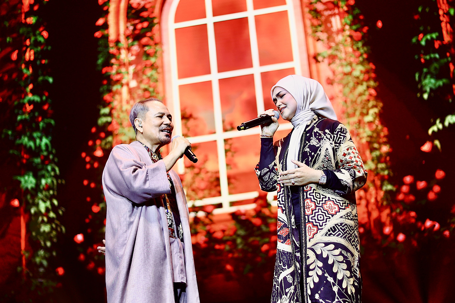 Magis M.N47IR CIPTA 4: Kemunculan Spontan Siti Nurhaliza, Ziana Zain Bagaikan 'Hadiah' Untuk Peminat