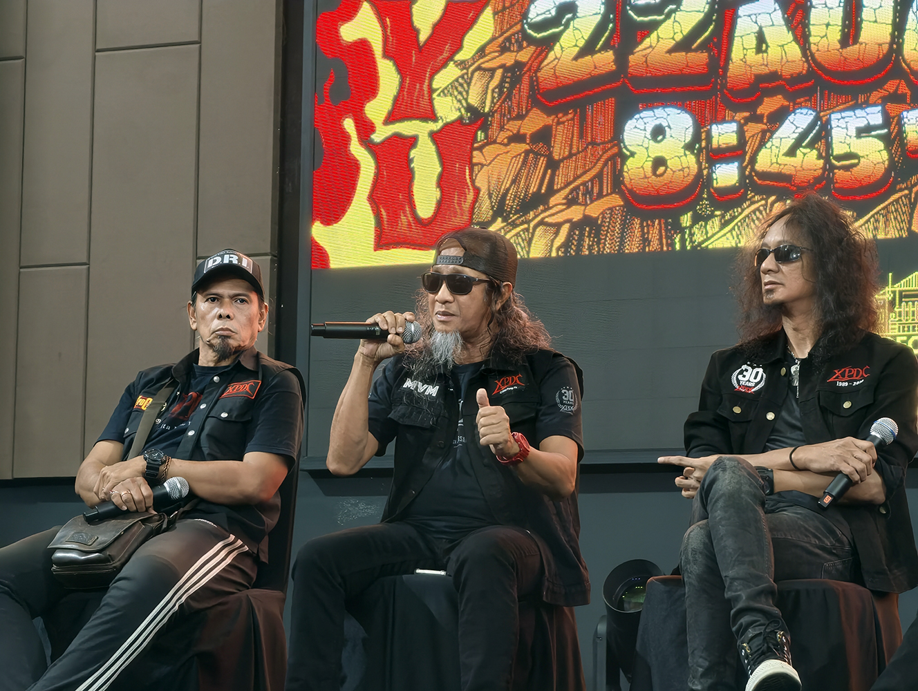 Yan & Jatt Ali Sertai XPDC Kita Peng Yu Head Bang Live & Loud At Odeon KL, Bawakan Segmen Metal 60-an