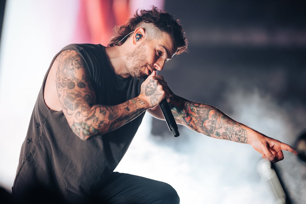 A7X Gegar Unifi Arena, 'Dear God' Gamatkan 12,000 Penonton
